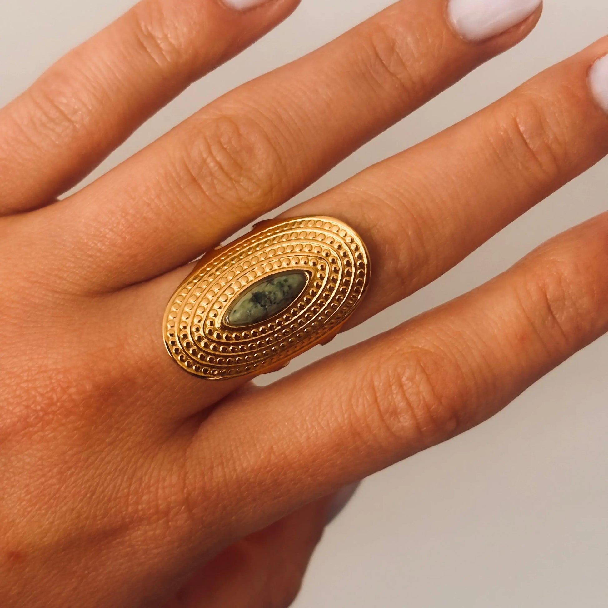 bague meghan 2